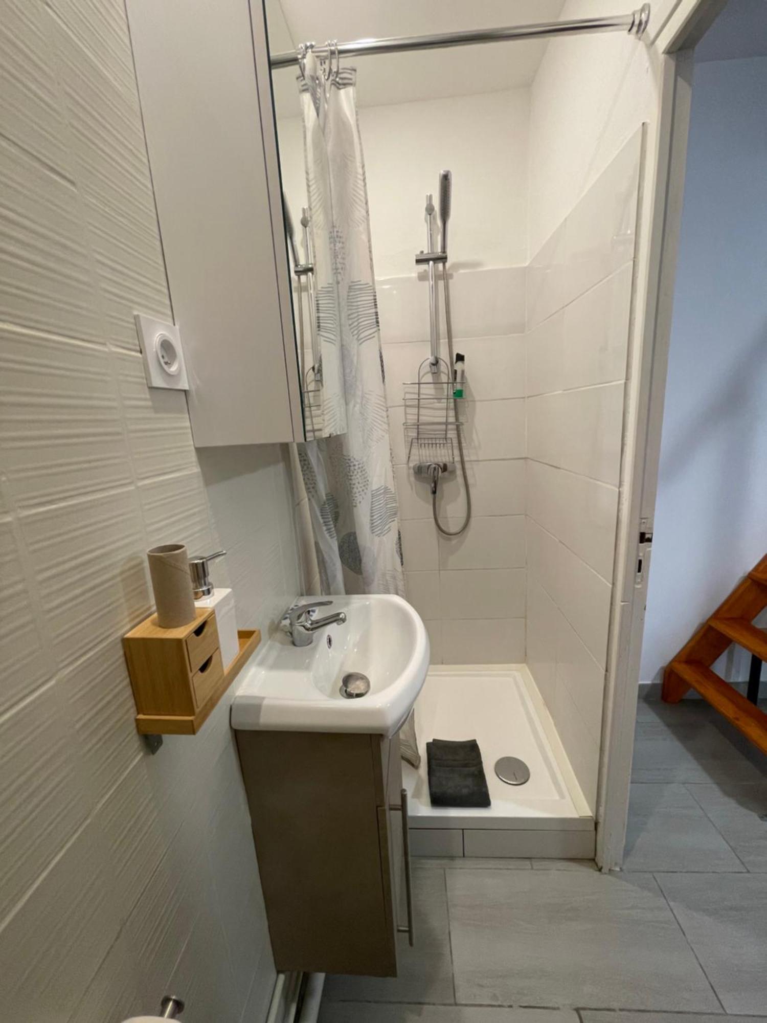 Chez Sonou , Nimes Centre Apartment Exterior photo